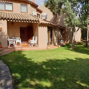 https://silvia-house-chia-barbecue-garden.in-sardinia.net